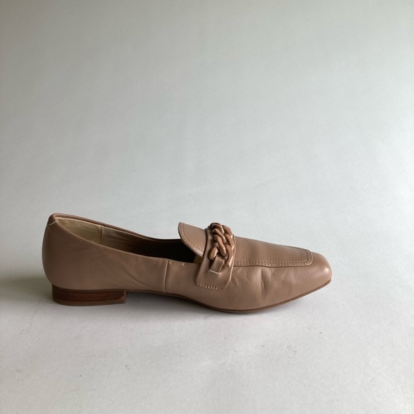 Steve Madden Cream Leather Chain Loafers size 10 - Picture 5 of 15